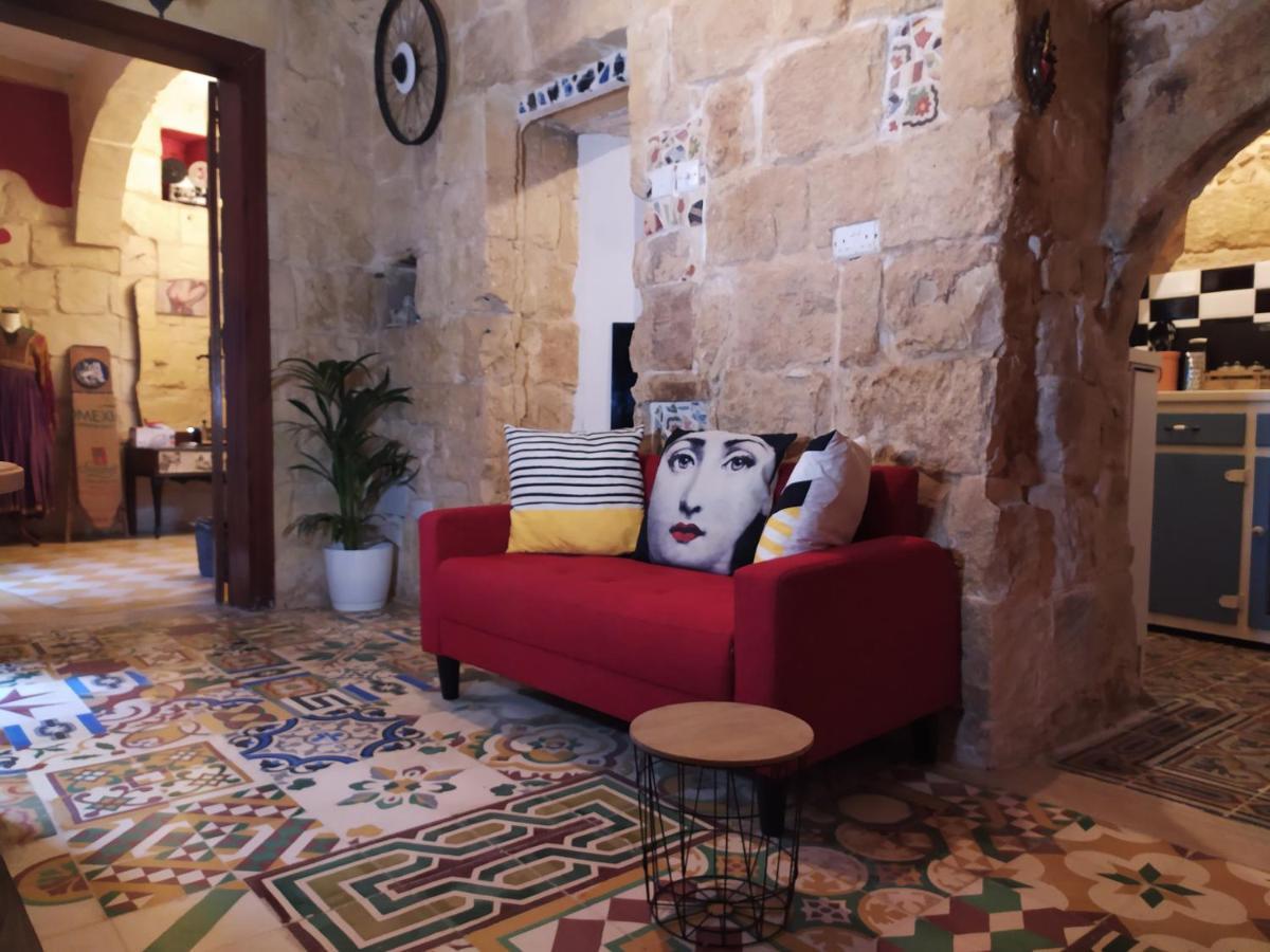 Fusion Homestay Accommodation Mosta Eksteriør billede